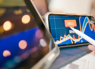 Aktør i flere markeder som vurderer alternativer innen Bitcoin, Ethereum og valutahandel